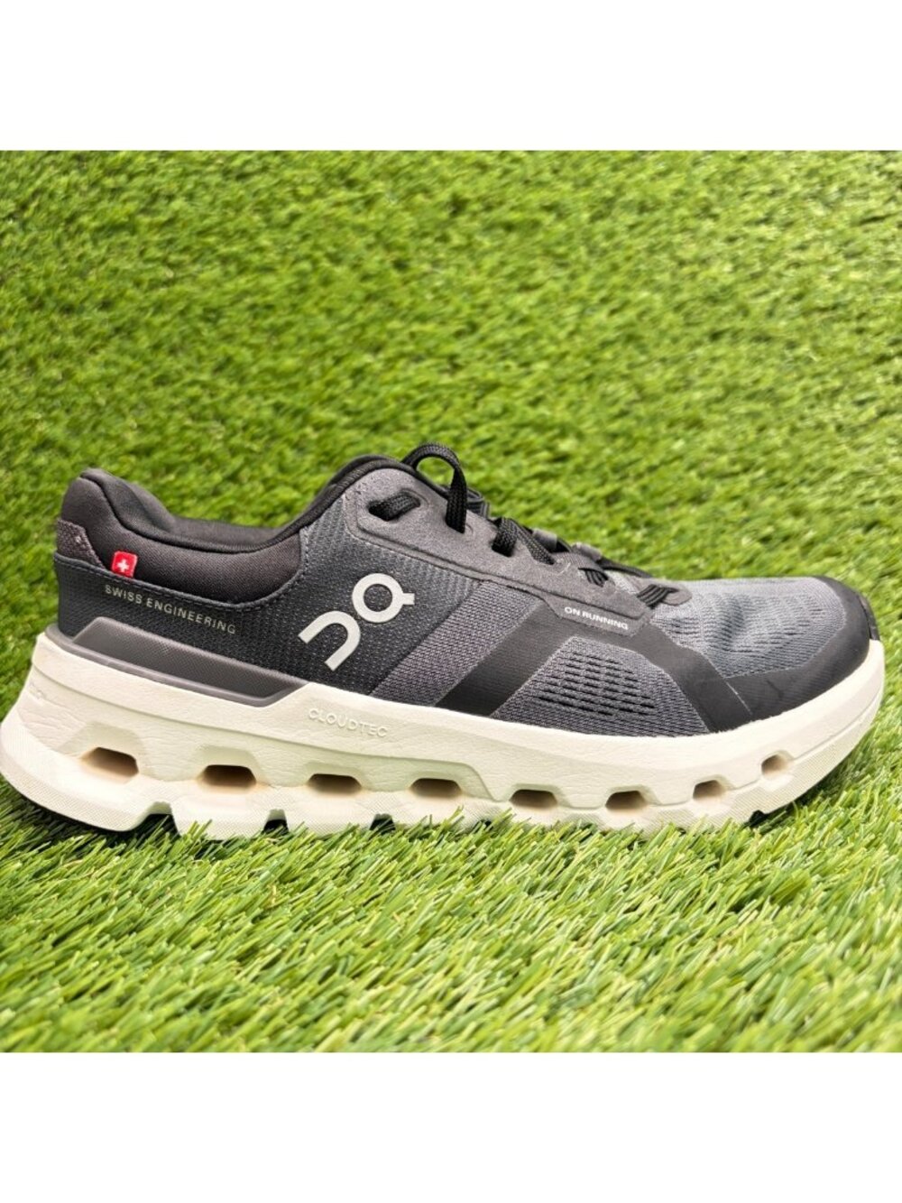 On Cloudrunner 2 Eclipse Black Womens Size 6.5 Running Walking Shoes Sneakers
